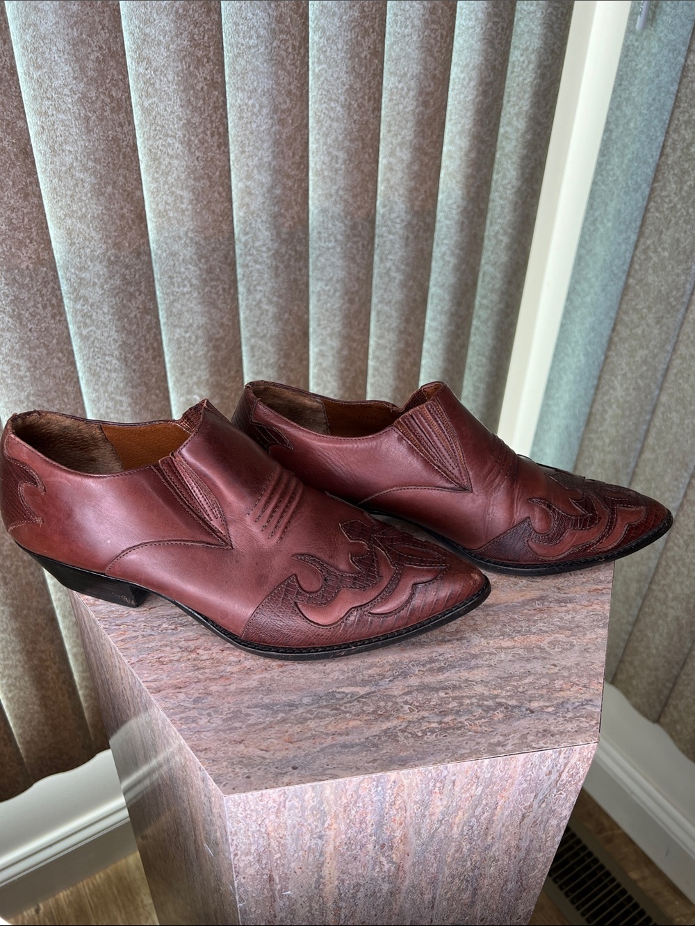 Hunt Club Vintage Brown Leather Western Slip-On Dress Shoes S-9M - Picture 8 of 9